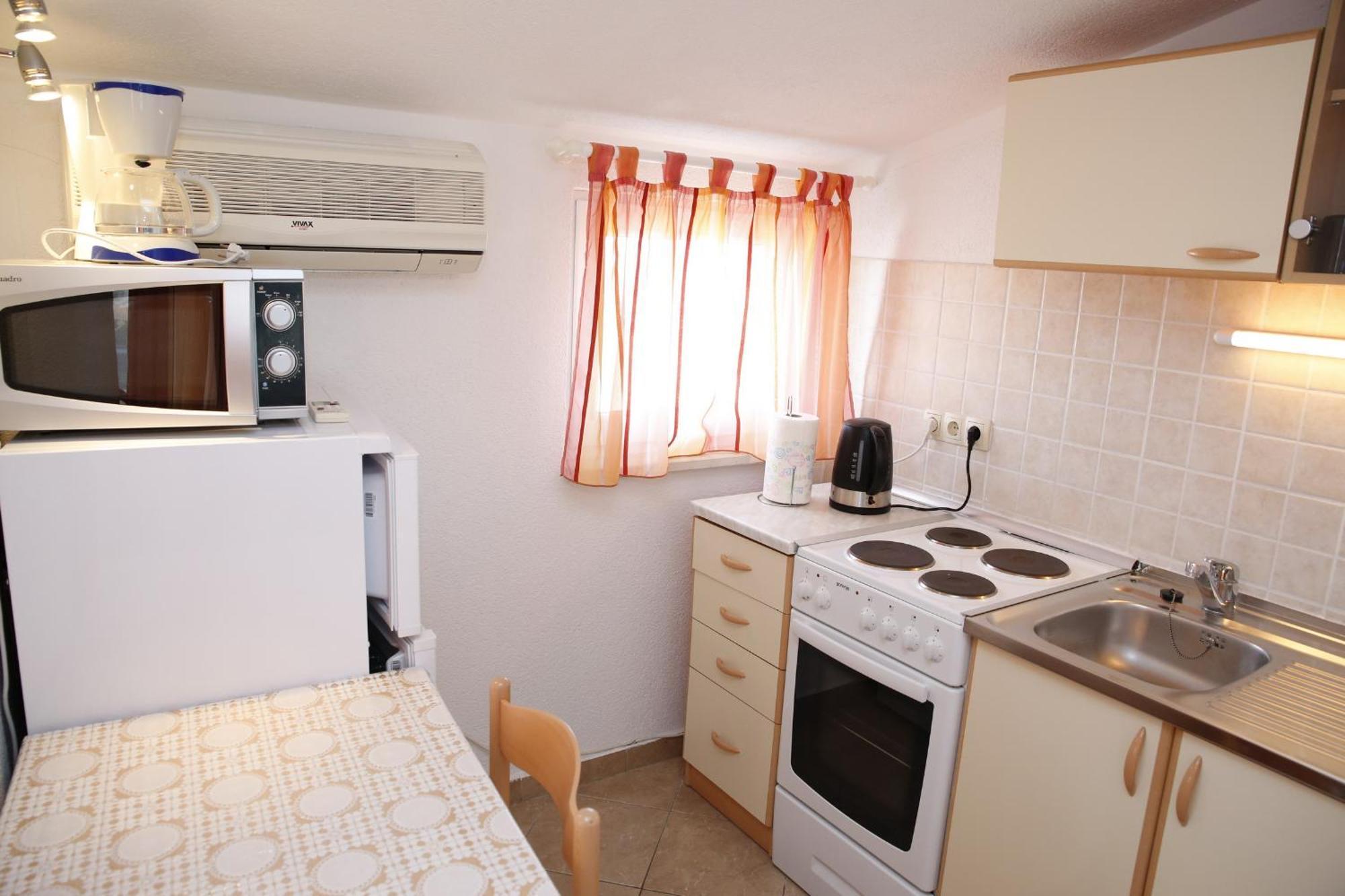 Apartments Katarine Zrinske Vodice Exteriör bild