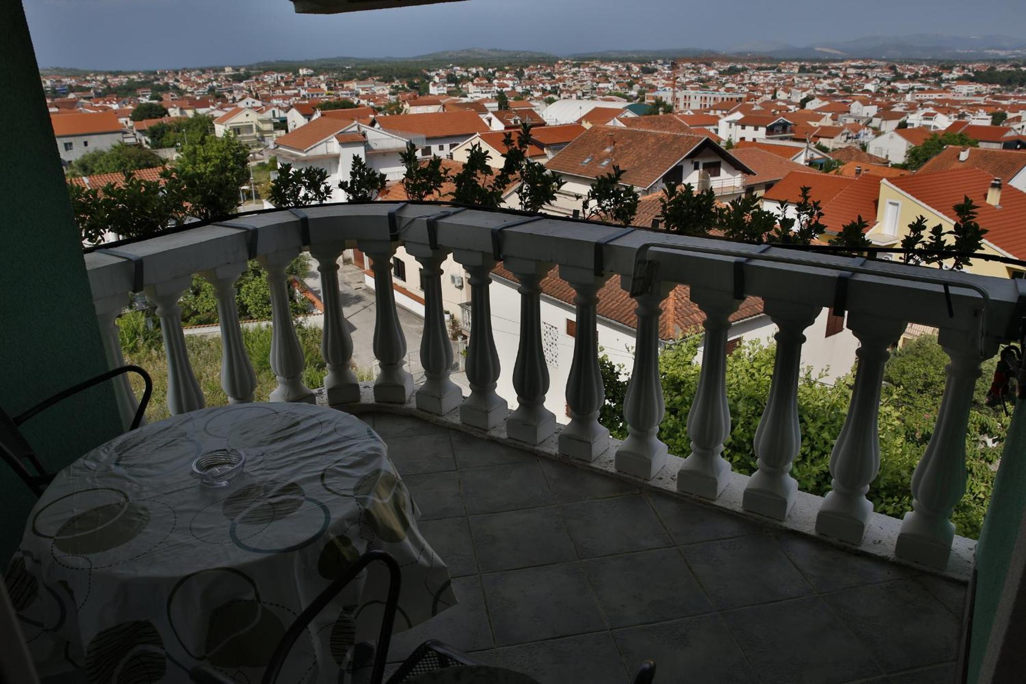 Apartments Katarine Zrinske Vodice Exteriör bild