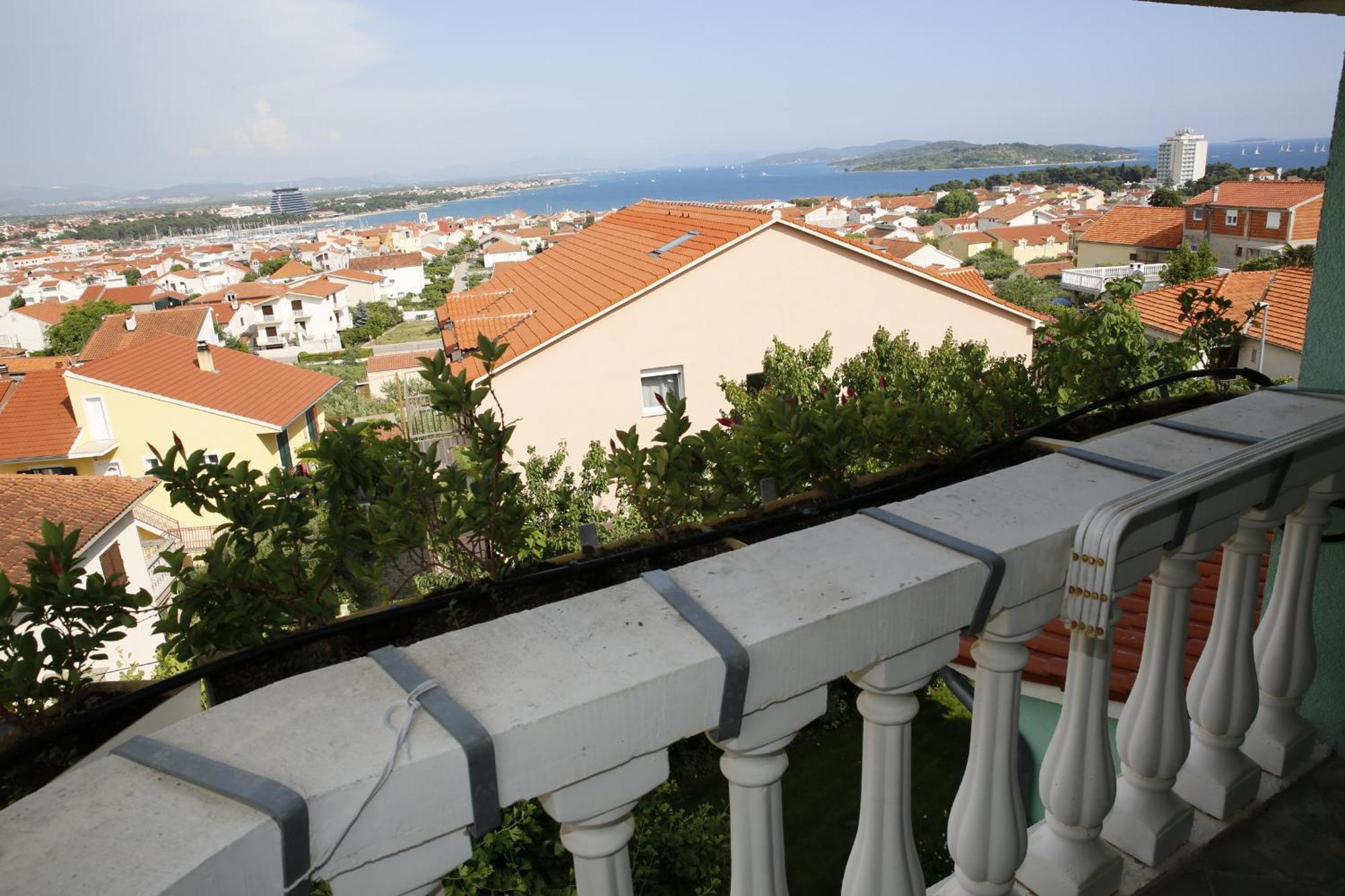Apartments Katarine Zrinske Vodice Exteriör bild