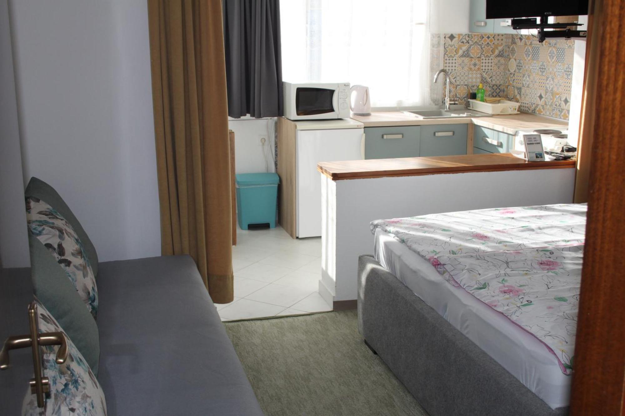 Apartments Katarine Zrinske Vodice Exteriör bild