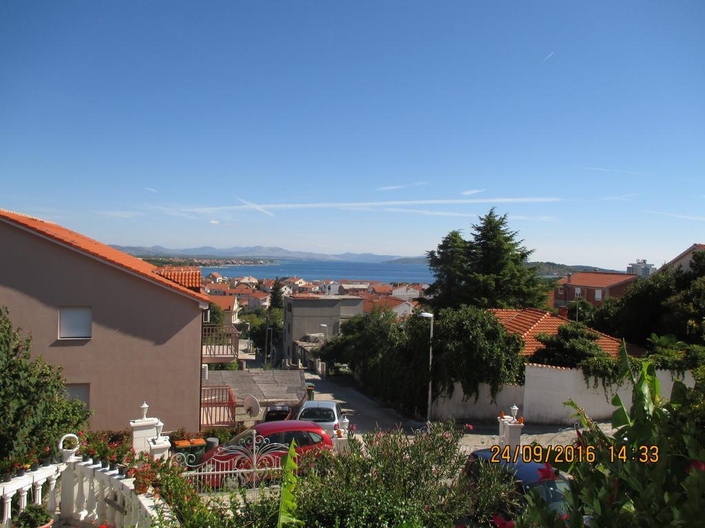 Apartments Katarine Zrinske Vodice Exteriör bild