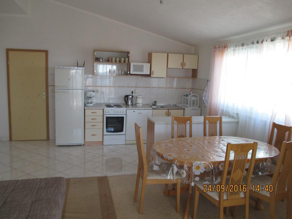 Apartments Katarine Zrinske Vodice Exteriör bild