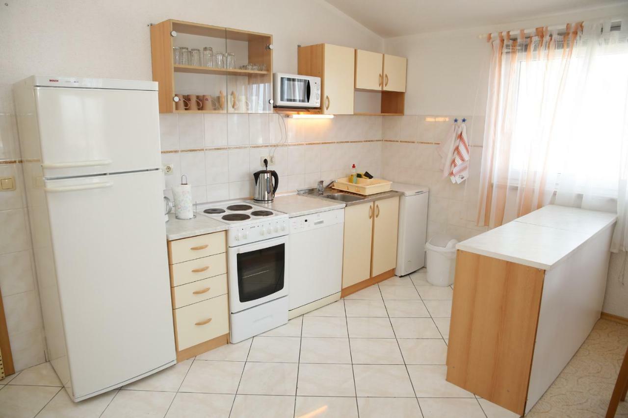 Apartments Katarine Zrinske Vodice Exteriör bild